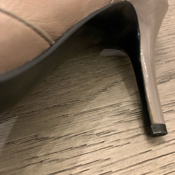 NWT, Nine West Slip On Stilleto Minimalist, Size 9M, Taupe color - Picture 5 of 7